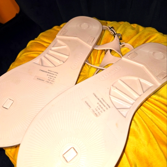 "RARE" KATY PERRY- THE GELI - Picture 3 of 3